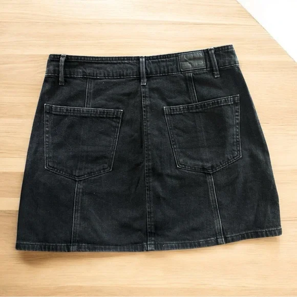 American Eagle Black Denim Button Up Mini Skirt Size 6 - Picture 4 of 5